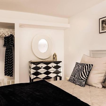 Lovely Colosseum Loft Apartment ローマ エクステリア 写真
