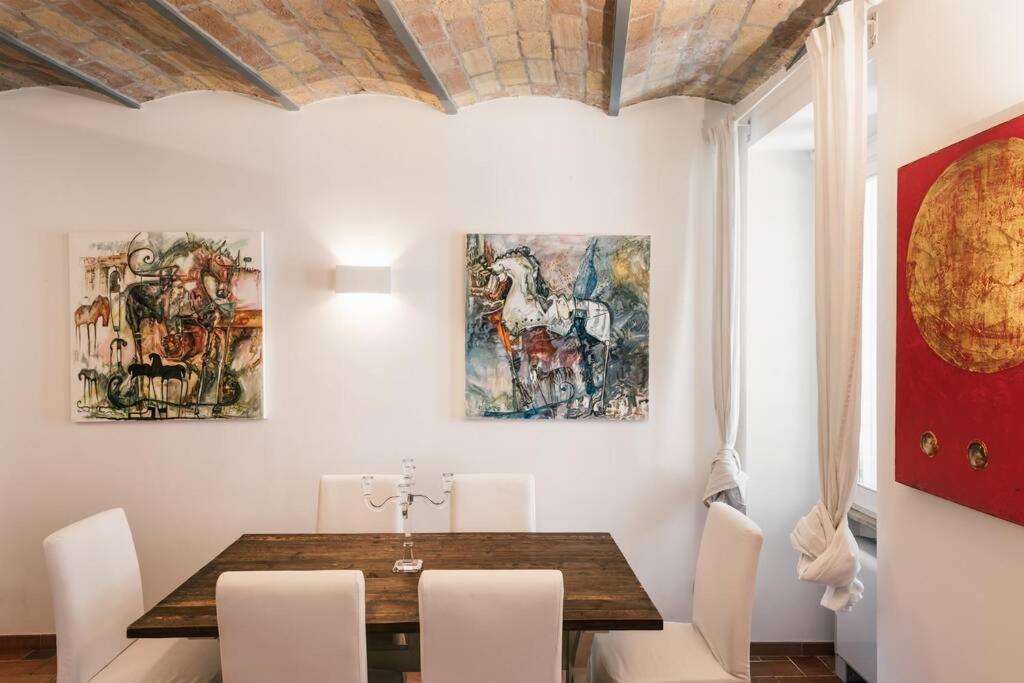 Lovely Colosseum Loft Apartment ローマ エクステリア 写真