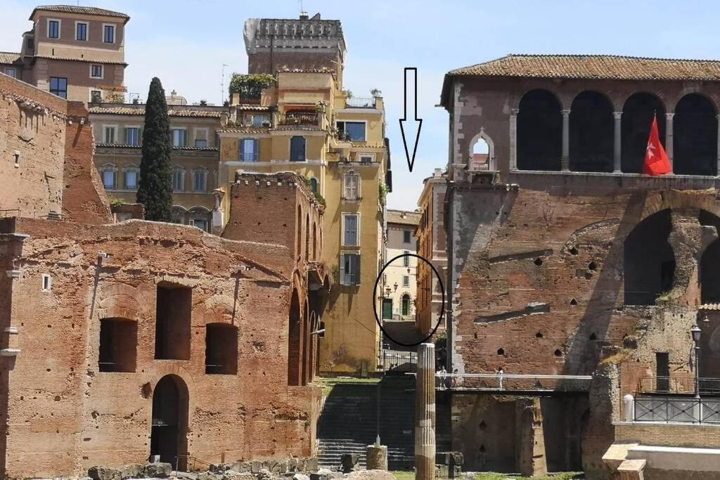 Lovely Colosseum Loft Apartment ローマ エクステリア 写真